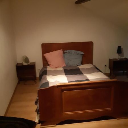 Chic Et Relax Daire Montmarault Dış mekan fotoğraf